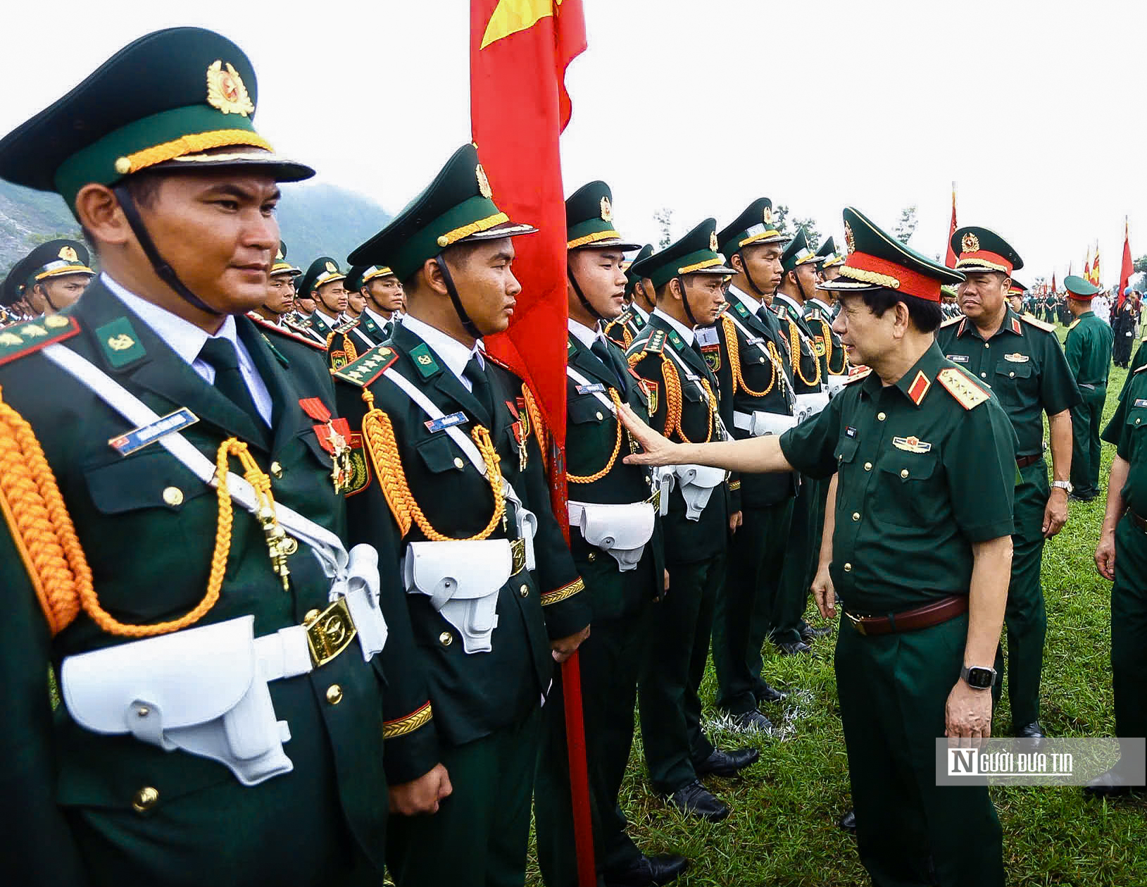 Bộ trưởng Bộ Quốc phòng kiểm tra buổi tổng hợp luyện lần thứ 4- Ảnh 6.