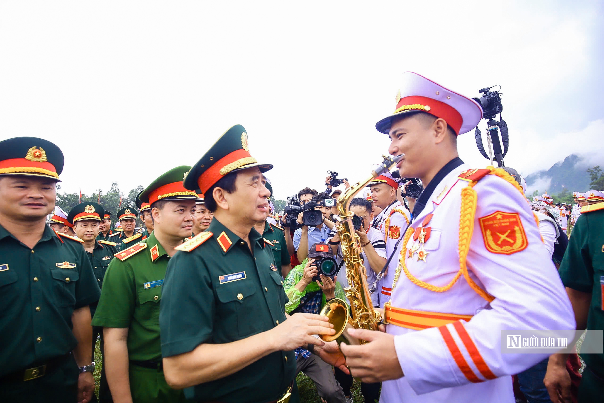 Bộ trưởng Bộ Quốc phòng kiểm tra buổi tổng hợp luyện lần thứ 4- Ảnh 7.
