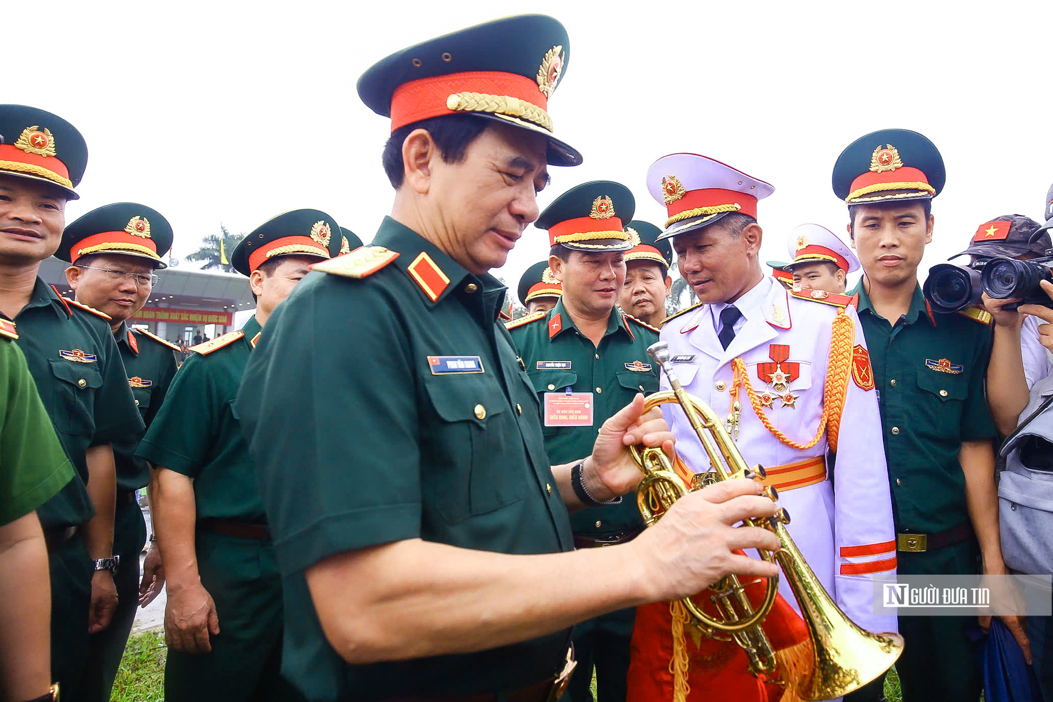 Bộ trưởng Bộ Quốc phòng kiểm tra buổi tổng hợp luyện lần thứ 4- Ảnh 8.
