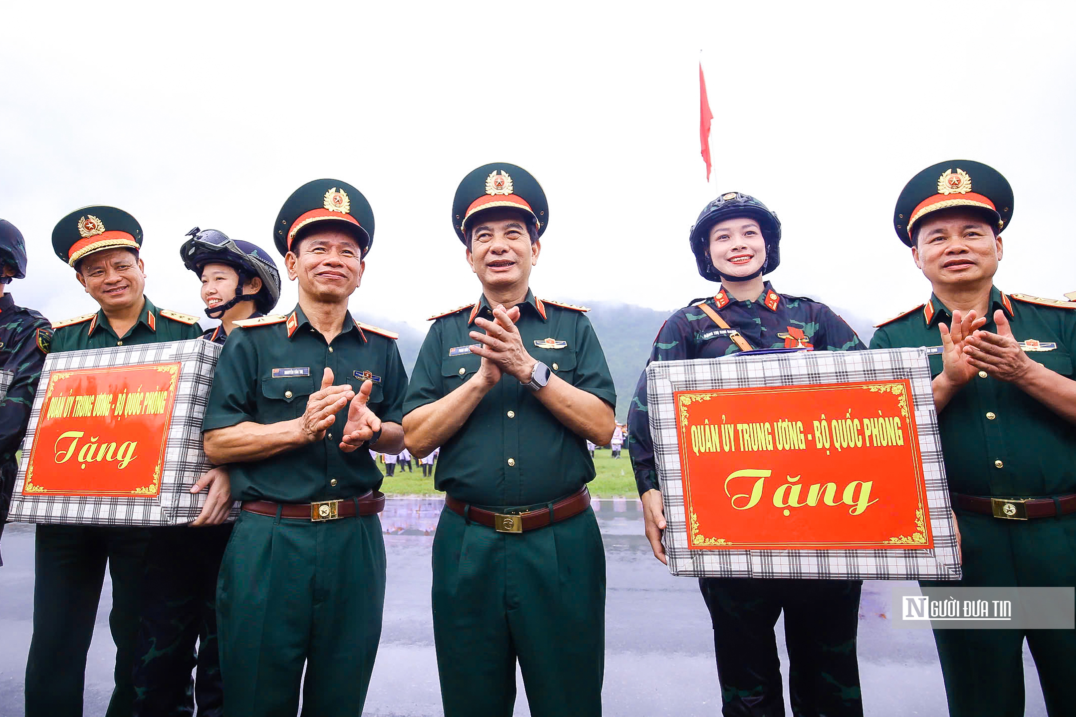 Bộ trưởng Bộ Quốc phòng kiểm tra buổi tổng hợp luyện lần thứ 4- Ảnh 10.