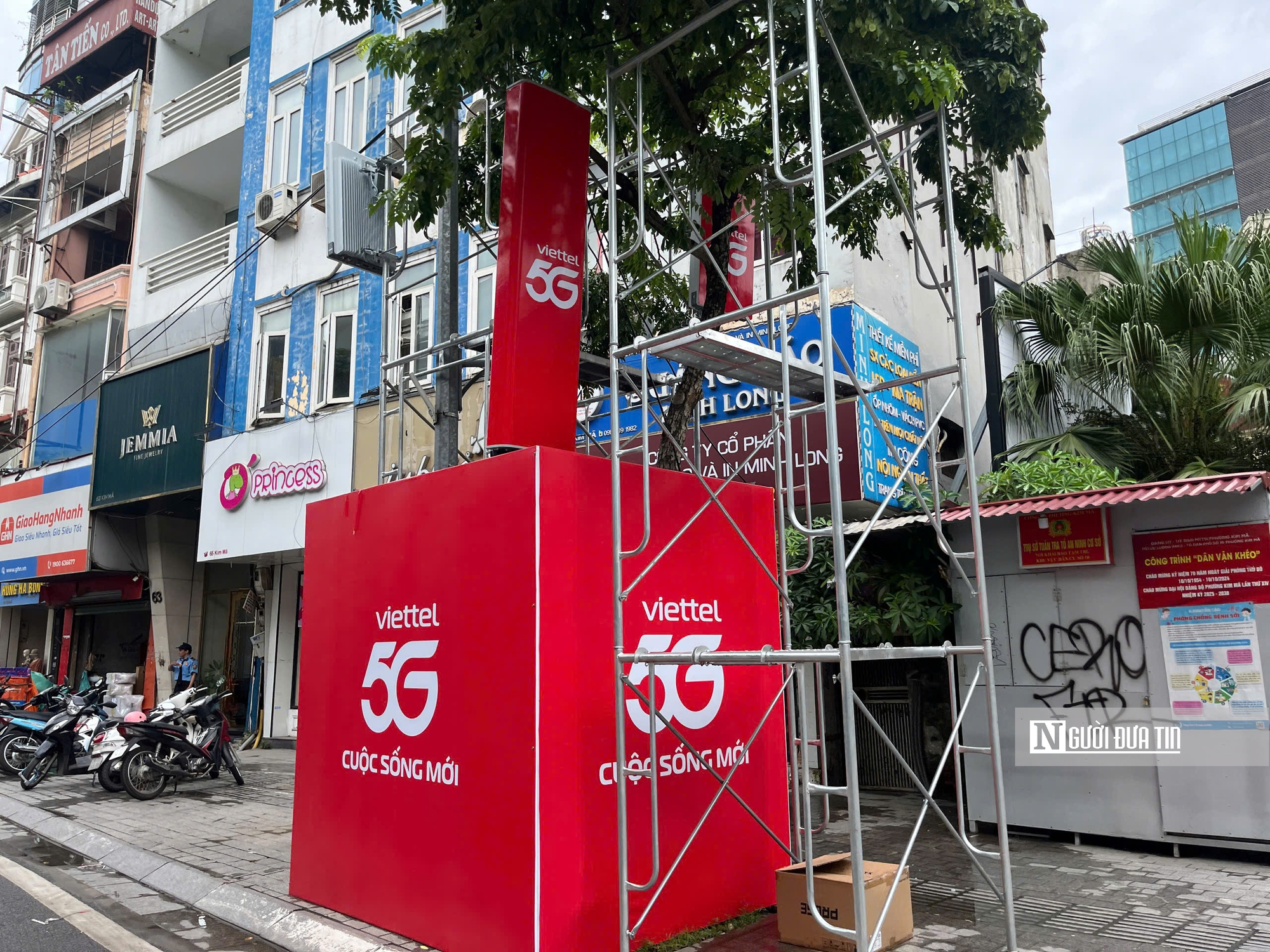 Nhà mạng “căng mình” trước làn sóng thuê bao đổ về Hà Nội dịp kỷ niệm 80 năm Quốc khánh - Ảnh 1.