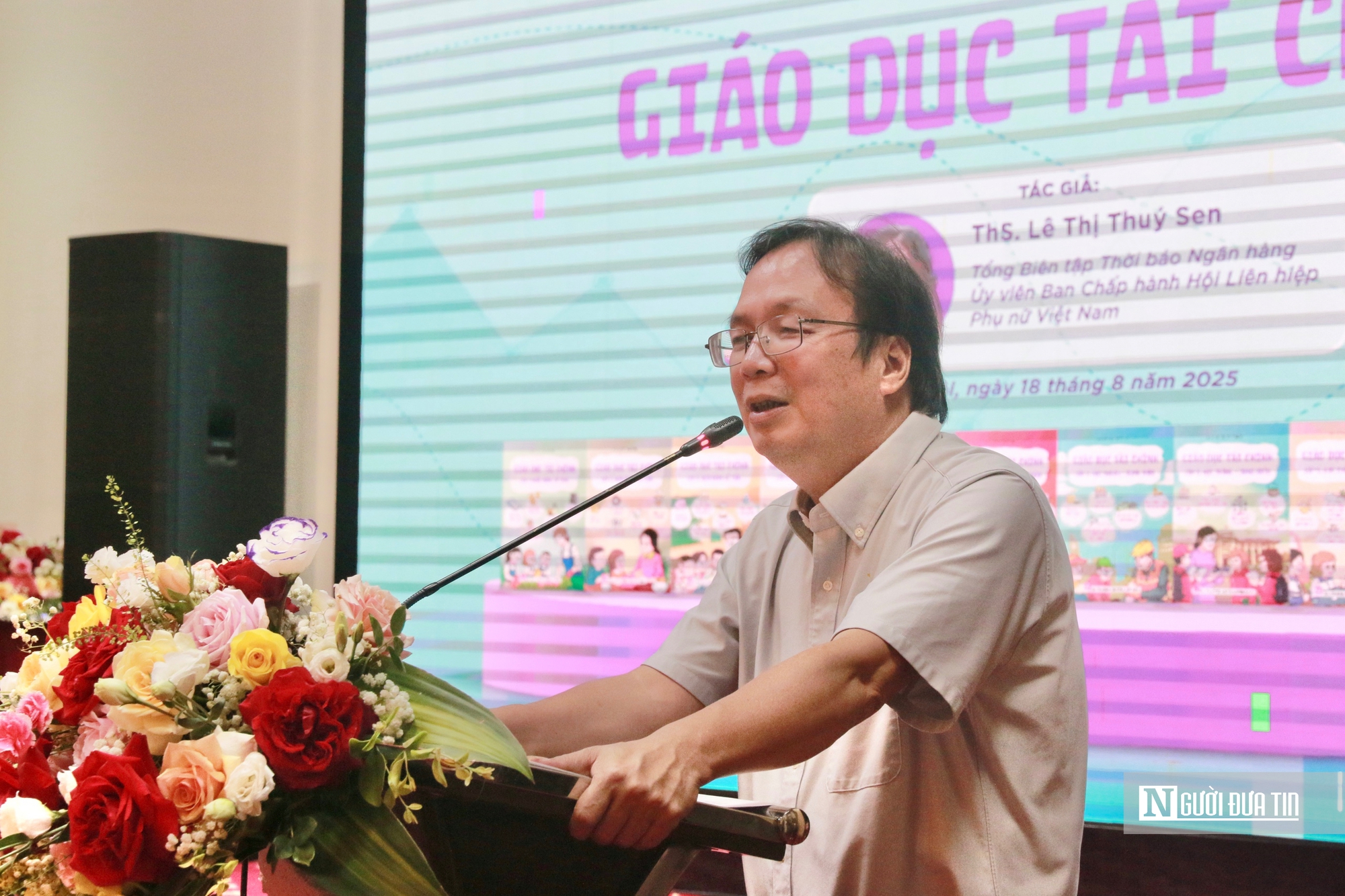 Ra mắt bộ sách "Giáo dục tài chính" cho học sinh - Ảnh 1.