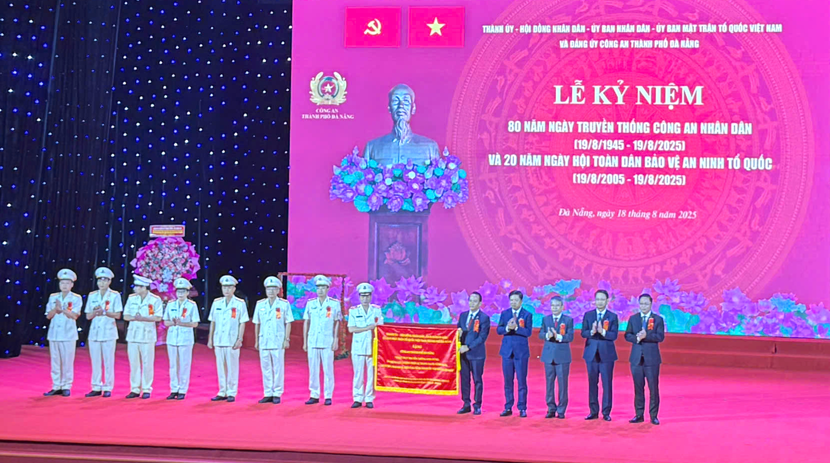 Công an Đà Nẵng khẳng định vai trò “lá chắn thép” trong giai đoạn mới- Ảnh 2.