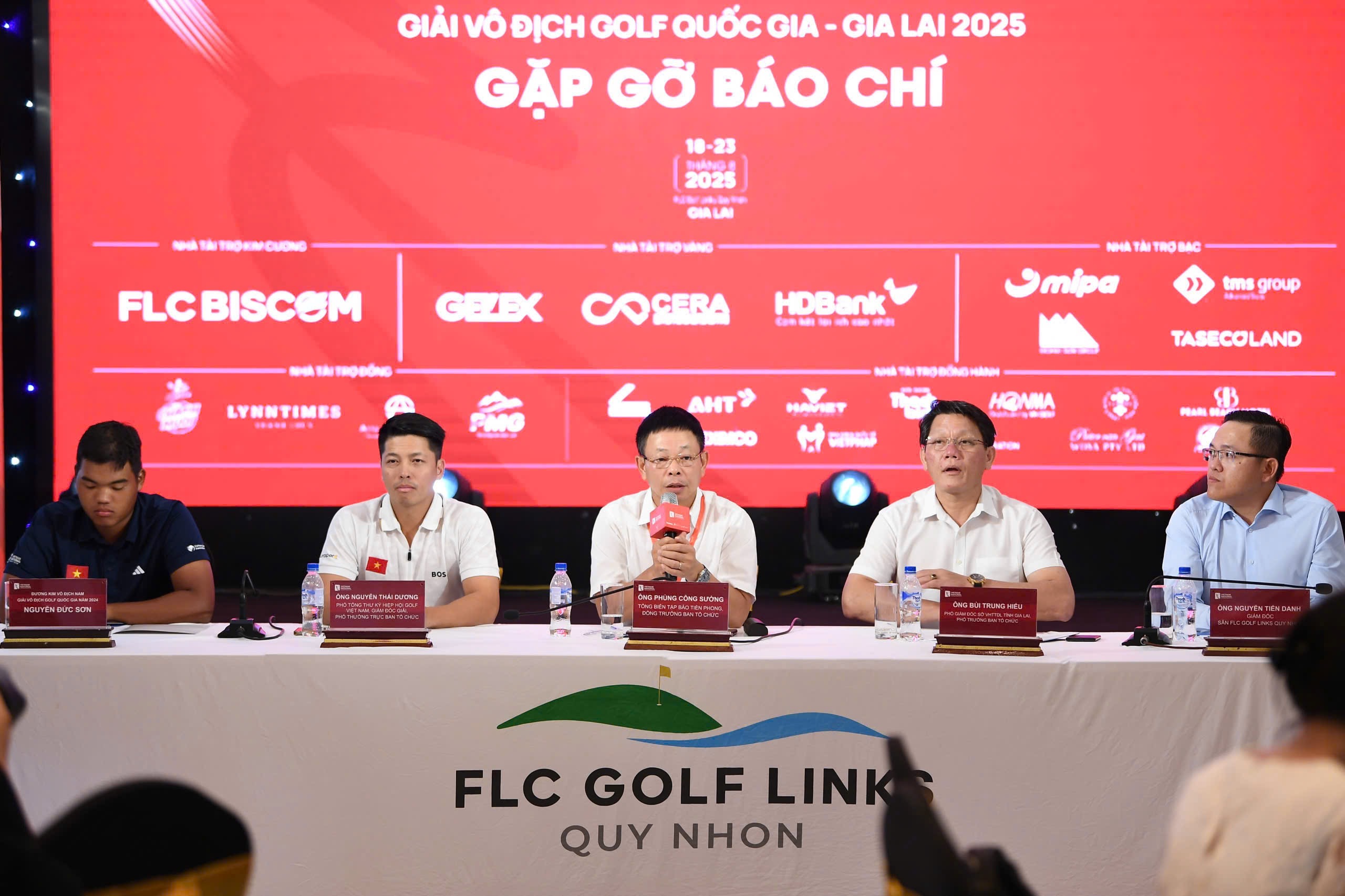 Giải Vô địch Golf Quốc gia - Gia Lai 2025 có 125 vận động viên tham gia tranh tài- Ảnh 1.