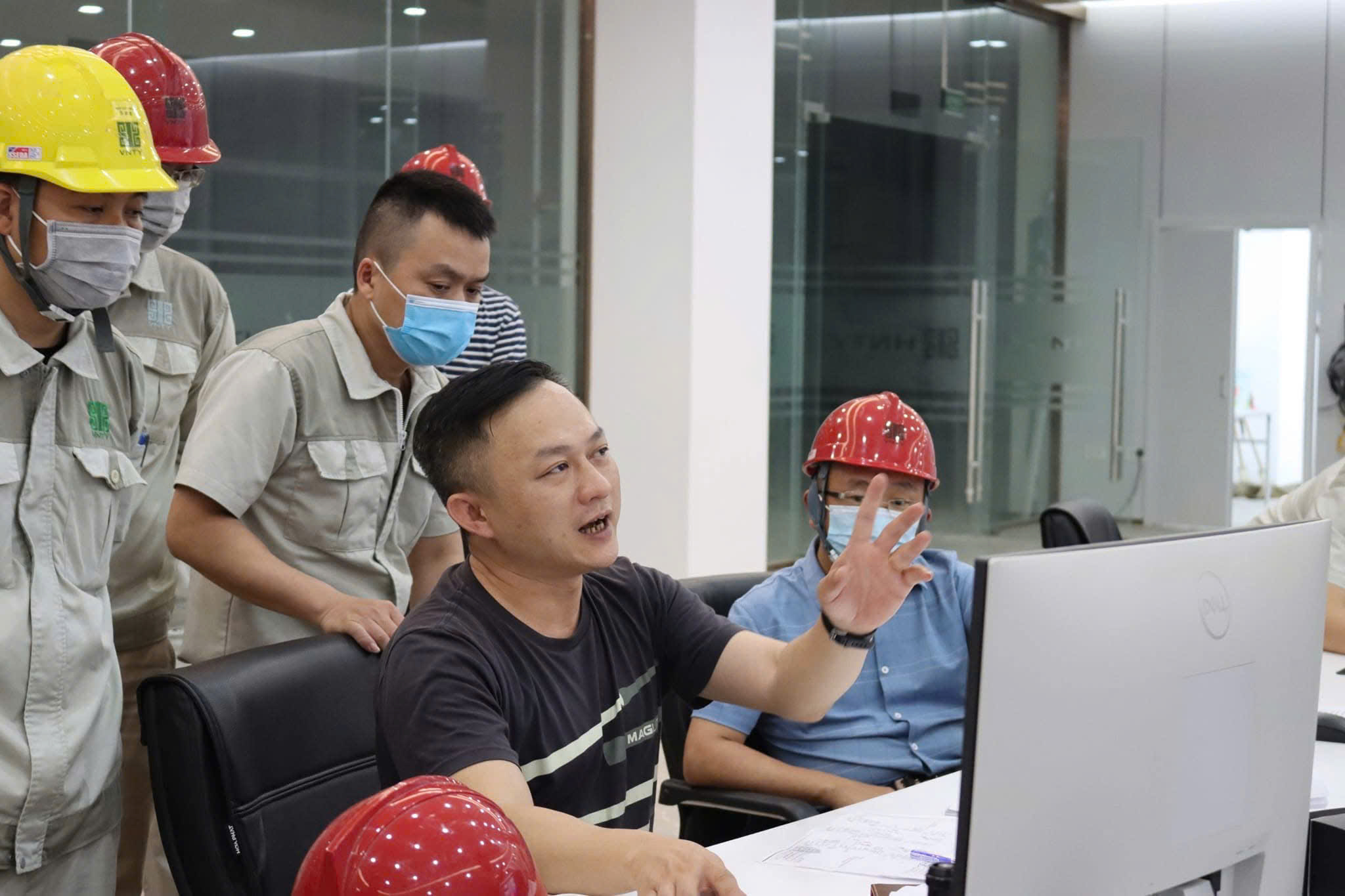 Gỡ vướng cho điện rác - Bài 1: Khoảng cách giữa kỳ vọng và thực tế- Ảnh 8. Gỡ vướng cho điện rác - Bài 1: Khoảng cách giữa kỳ vọng và thực tế- Ảnh 8.