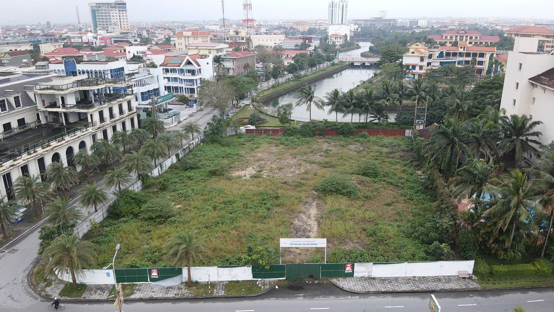 Quảng Trị tập trung xử lý các dự án chậm tiến độ, tỉ lệ giải ngân thấp- Ảnh 2. Quảng Trị tập trung xử lý các dự án chậm tiến độ, tỉ lệ giải ngân thấp- Ảnh 2.