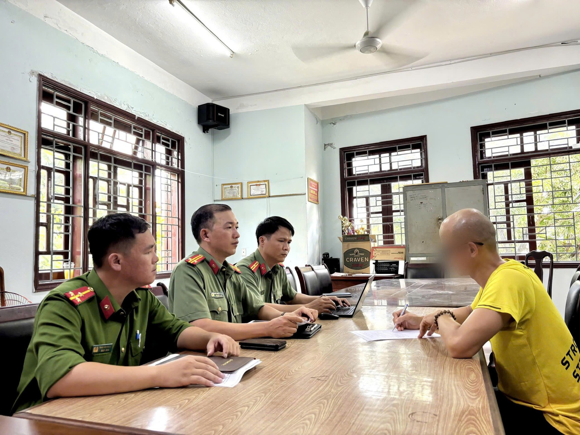 Đà Nẵng phạt 7,5 triệu đồng người tung tin sai sự thật về bảo hiểm y tế- Ảnh 1.