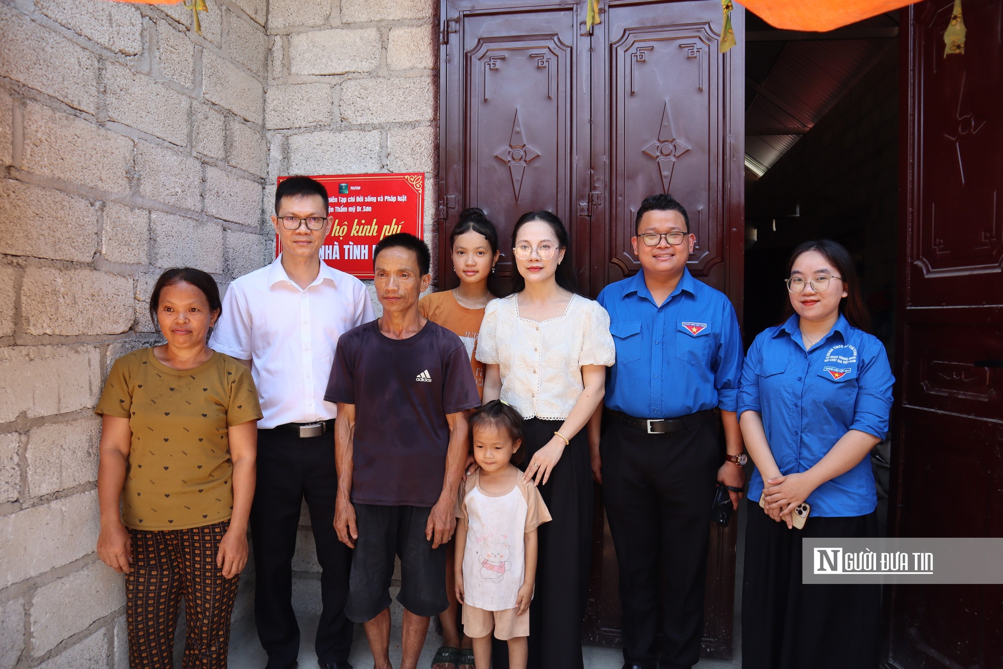 Tuổi trẻ ĐS&PL và hành trình lan tỏa yêu thương tại biên cương Tổ quốc- Ảnh 3. Tuổi trẻ ĐS&PL và hành trình lan tỏa yêu thương tại biên cương Tổ quốc- Ảnh 3.