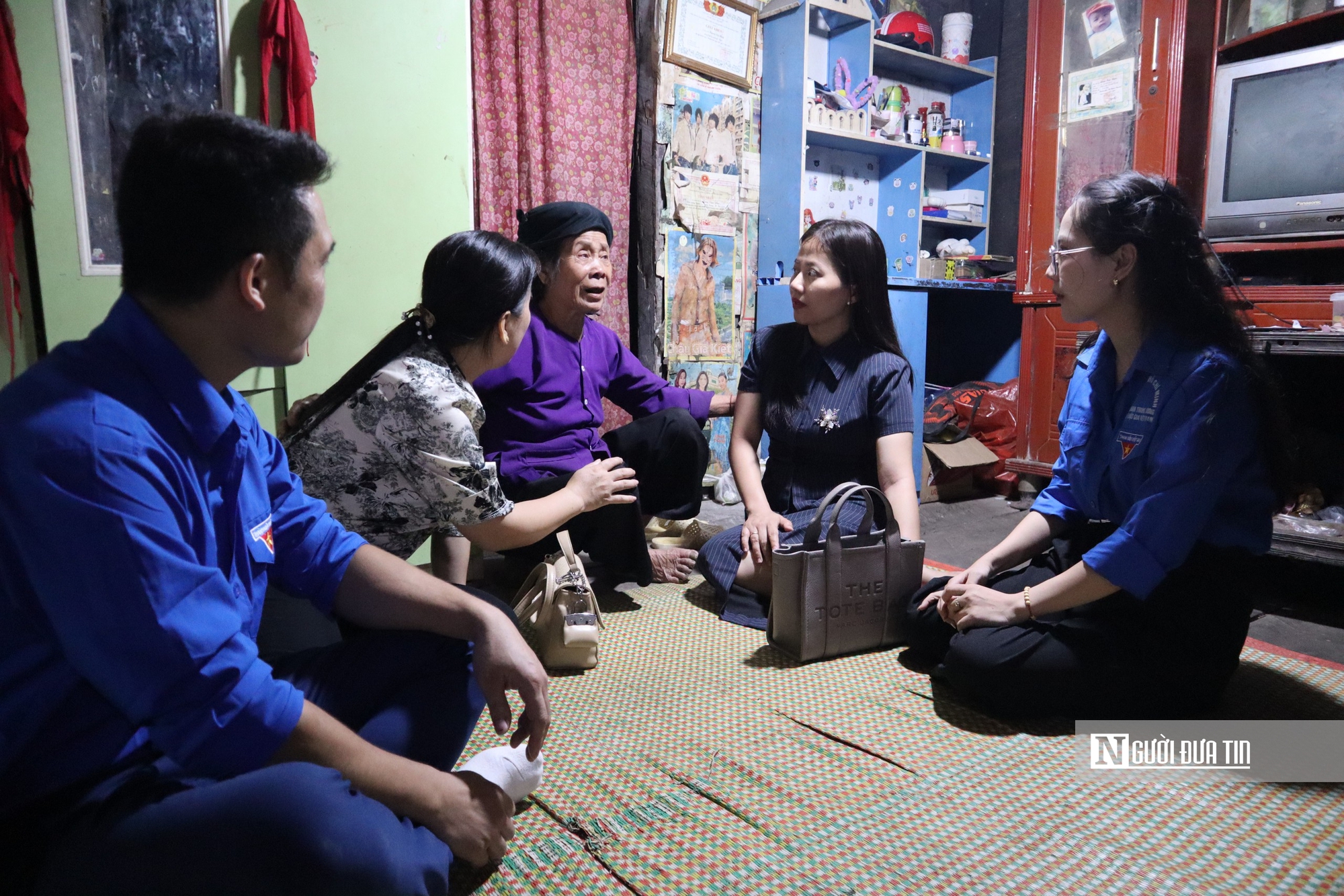 Tuổi trẻ ĐS&PL và hành trình lan tỏa yêu thương tại biên cương Tổ quốc- Ảnh 7. Tuổi trẻ ĐS&PL và hành trình lan tỏa yêu thương tại biên cương Tổ quốc- Ảnh 7.
