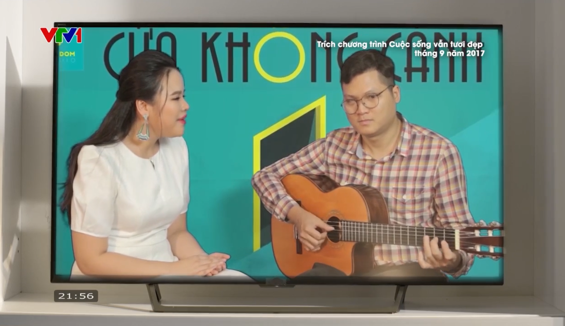 Nữ MC đặc biệt đầu tiên của VTV: Người truyền tải giá trị tích cực trong cuộc sống- Ảnh 2. Nữ MC đặc biệt đầu tiên của VTV: Người truyền tải giá trị tích cực trong cuộc sống- Ảnh 2.