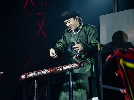 "Hoàng tử ballad" gây sốt với hình ảnh thời học lớp 3 xuất hiện ở Gặp nhau cuối tuần - Ảnh 5.