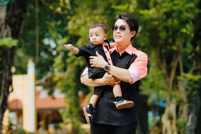 Nam nghệ sĩ mới chia sẻ làm bố đơn thân, bất ngờ có động thái lạ khiến nhiều người hoang mang- Ảnh 4.