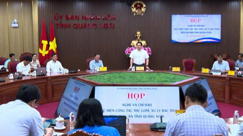 Quảng Ngãi cấp bách xử lý vấn đề rác thải, ngăn ngừa ô nhiễm môi trường
- Ảnh 1.