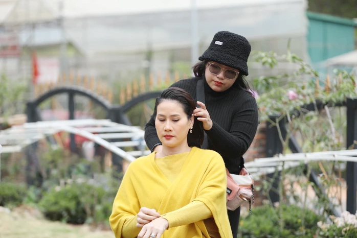 "Ác nữ màn hình": U50 là mẹ đơn thân nuôi 2 con, sống trong biệt thự 4 tầng khang trang- Ảnh 2. "Ác nữ màn hình": U50 là mẹ đơn thân nuôi 2 con, sống trong biệt thự 4 tầng khang trang- Ảnh 2.