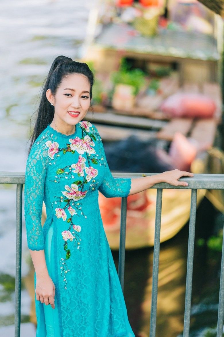 Nữ anh hùng trong "Người con gái đất đỏ": U50 là Phó Giám đốc Sở Văn hóa TP.HCM, tài hoa nhưng tình duyên lận đận - Ảnh 10.