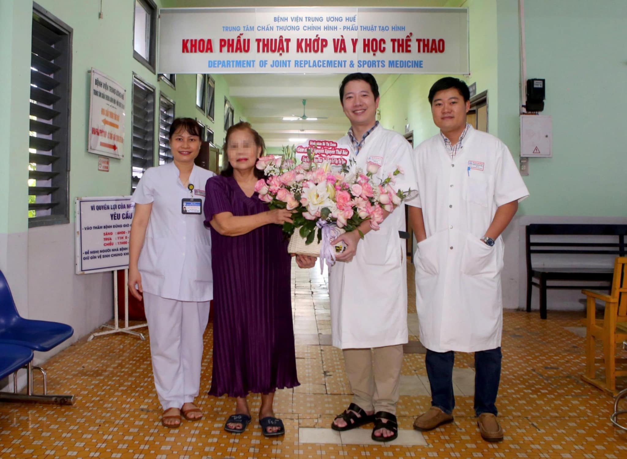 “Hồi sinh” bước chân cho cụ bà 69 tuổi ở Huế nhờ ca phẫu thuật đặc biệt- Ảnh 2.