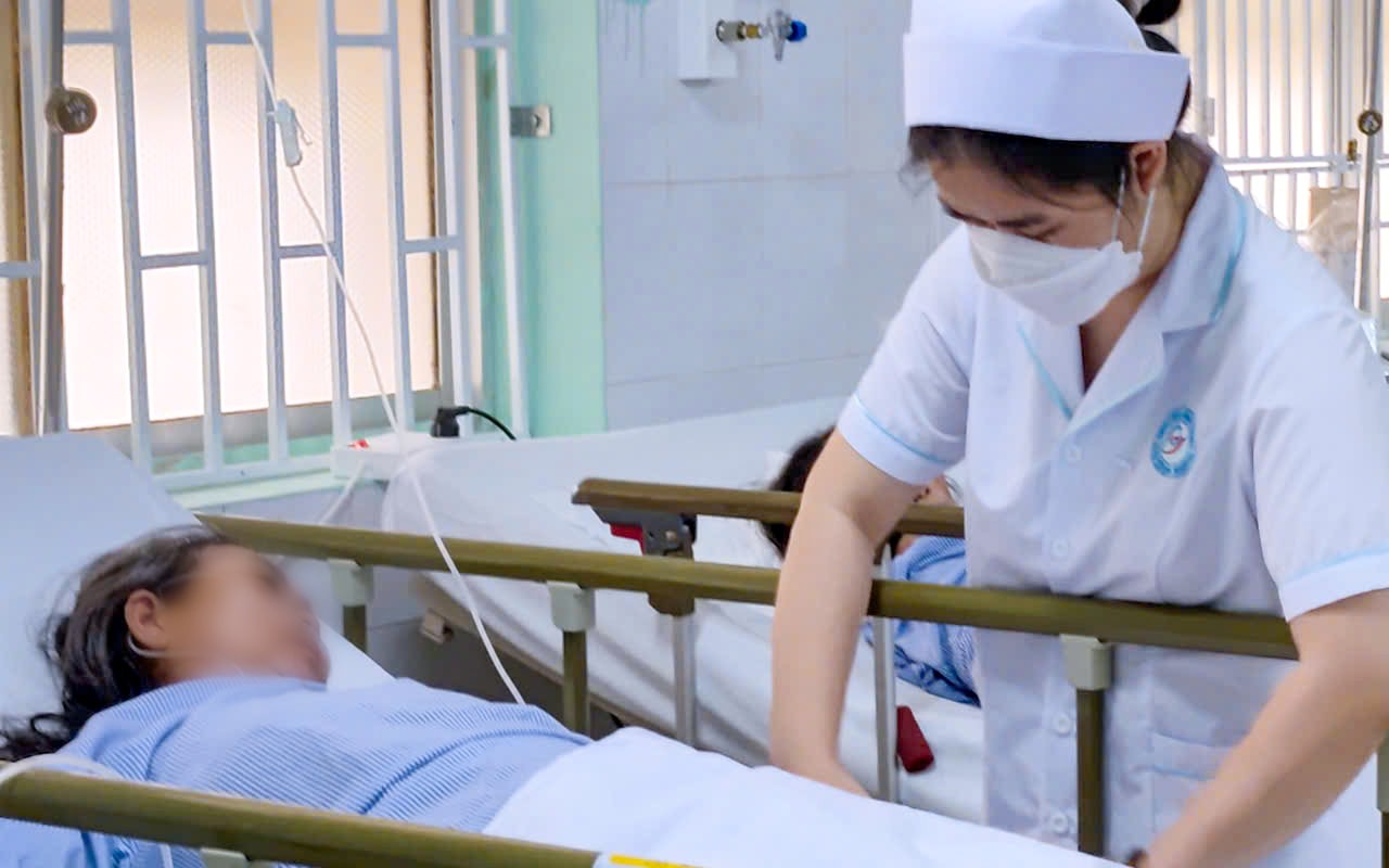 Người đàn ông 45 tuổi bất ngờ ngã quỵ, ngất bên vệ đường sau khi chơi thể thao - Ảnh 2.