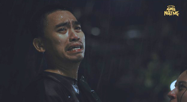 Ca sĩ Uyên Linh gây bất ngờ khi "Lần đầu làm mẹ" - Ảnh 4.