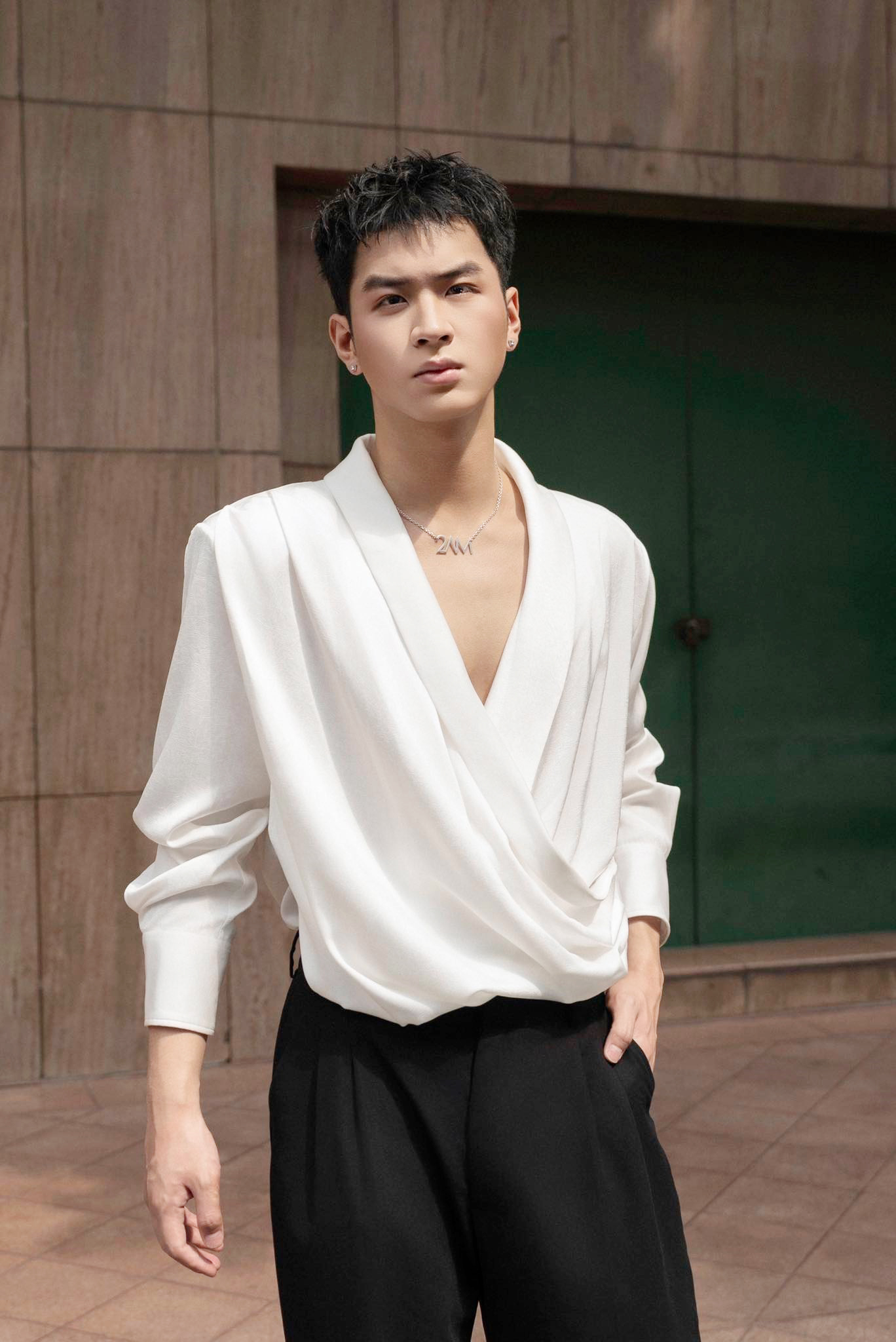 Gương mặt mỹ nam "chữa lành trái tim khán giả", xuất hiện 90 giây mà hơn cả bộ phim cộng lại- Ảnh 8.