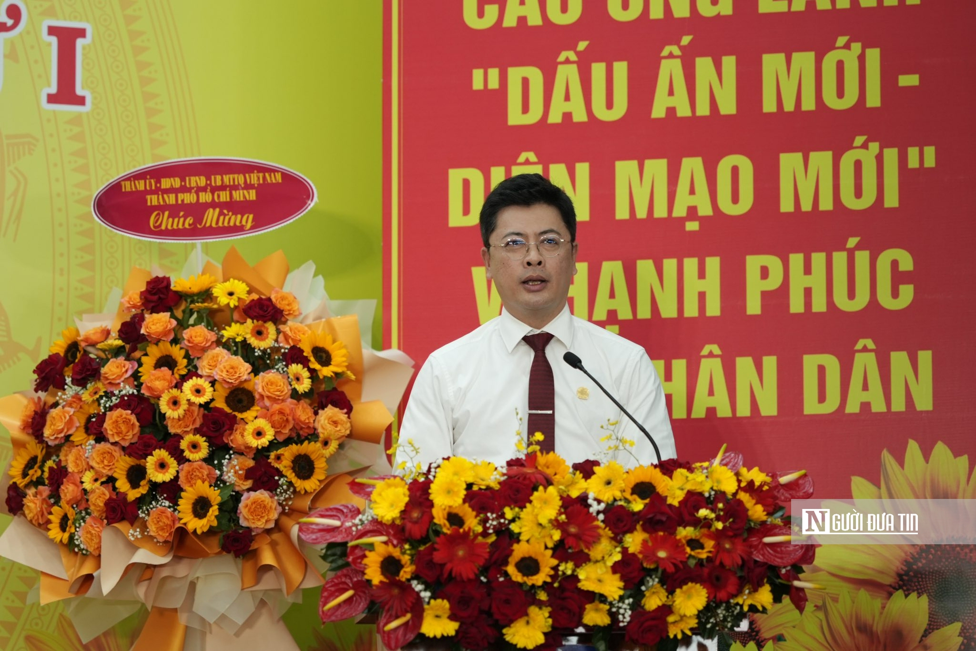 Chủ tịch UBND Tp.HCM: “Chính quyền phải có dấu ấn mới, đô thị phải có diện mạo mới”- Ảnh 2. Chủ tịch UBND Tp.HCM: “Chính quyền phải có dấu ấn mới, đô thị phải có diện mạo mới”- Ảnh 2.