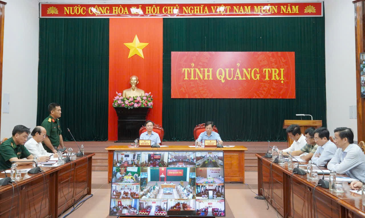 Quảng Trị dồn lực ứng phó bão số 5, giảm tối đa thiệt hại cho người dân- Ảnh 4.
