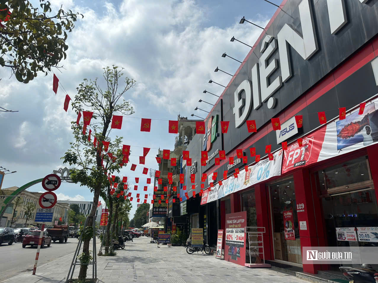 Nghệ An bừng sáng cờ hoa hân hoan đón 80 năm Quốc khánh- Ảnh 4. Nghệ An bừng sáng cờ hoa hân hoan đón 80 năm Quốc khánh- Ảnh 4.