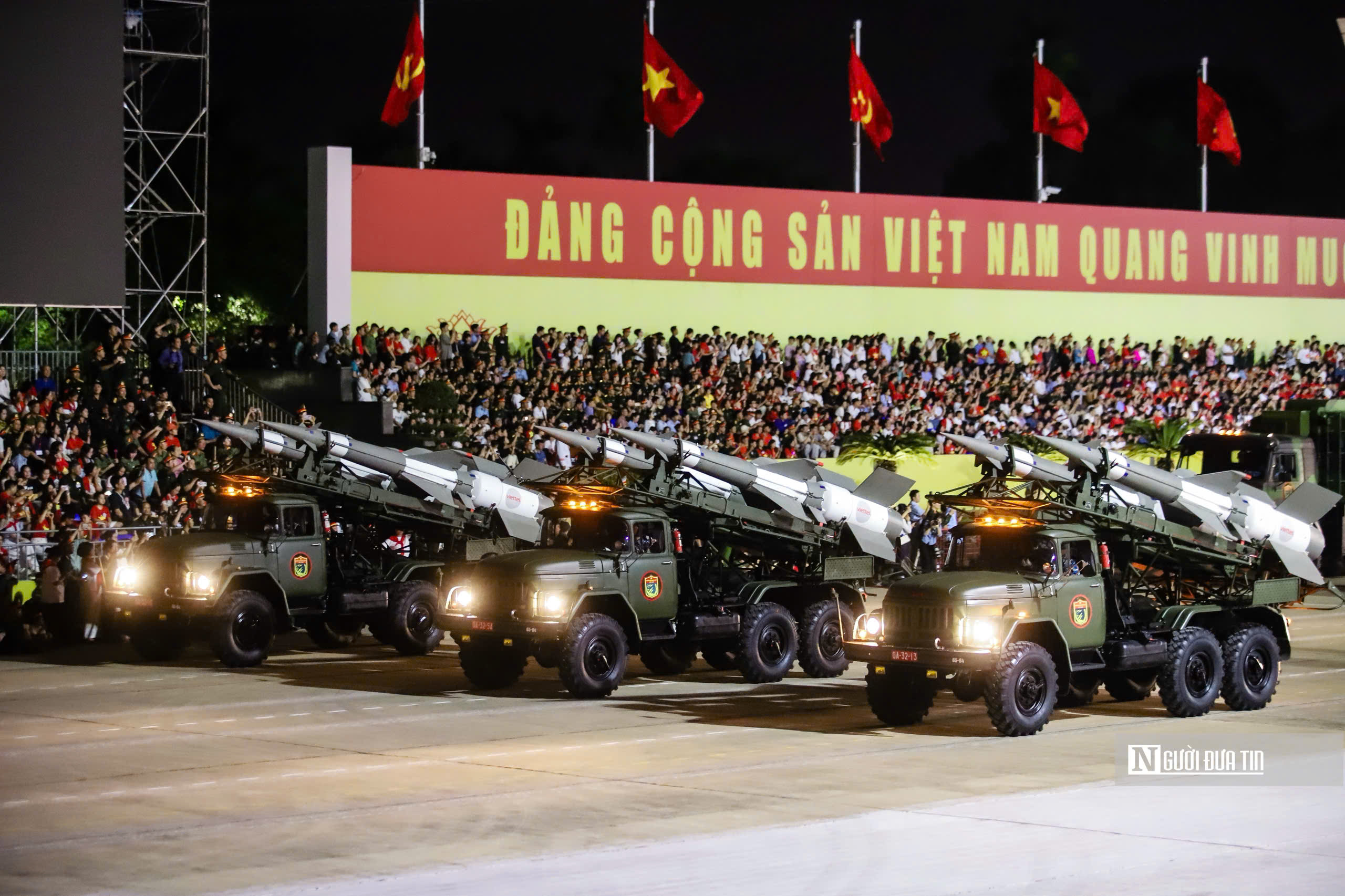 Toàn cảnh buổi tổng hợp luyện diễu binh, diễu hành lần 2 trên Quảng trường Ba Đình- Ảnh 13. Toàn cảnh buổi tổng hợp luyện diễu binh, diễu hành lần 2 trên Quảng trường Ba Đình- Ảnh 13.