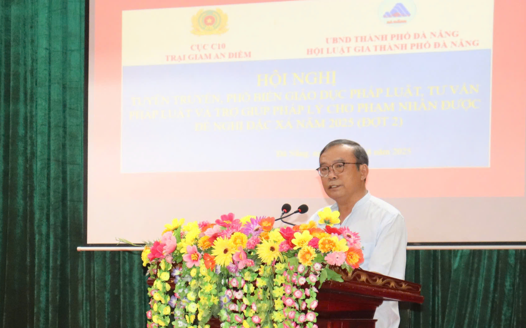 Đà Nẵng: Phạm nhân sắp mãn hạn tù được trang bị hành trang pháp lý- Ảnh 2. Đà Nẵng: Phạm nhân sắp mãn hạn tù được trang bị hành trang pháp lý- Ảnh 2.
