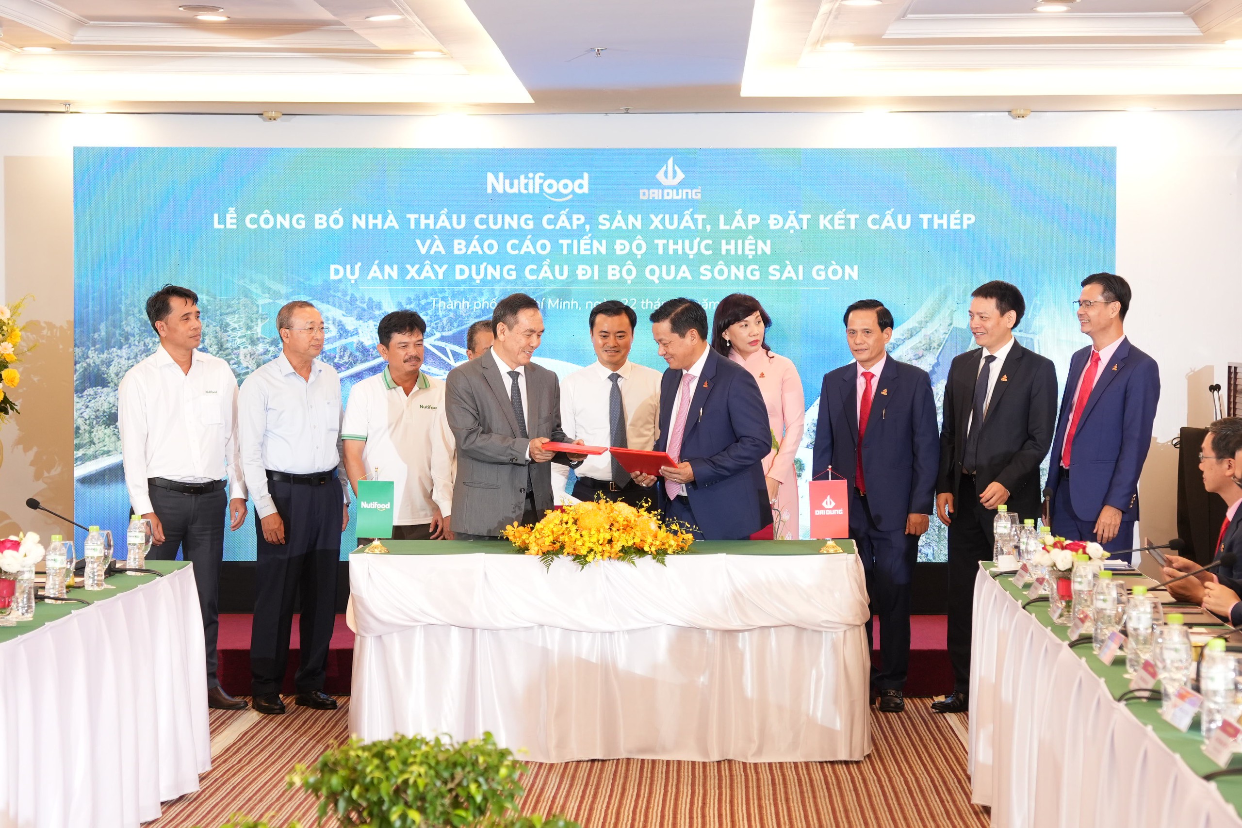Nutifood công bố nhà thầu cung cấp, sản xuất và lắp đặt kết cấu thép cho dự án cầu đi bộ qua sông Sài Gòn- Ảnh 3. Nutifood công bố nhà thầu cung cấp, sản xuất và lắp đặt kết cấu thép cho dự án cầu đi bộ qua sông Sài Gòn- Ảnh 3.