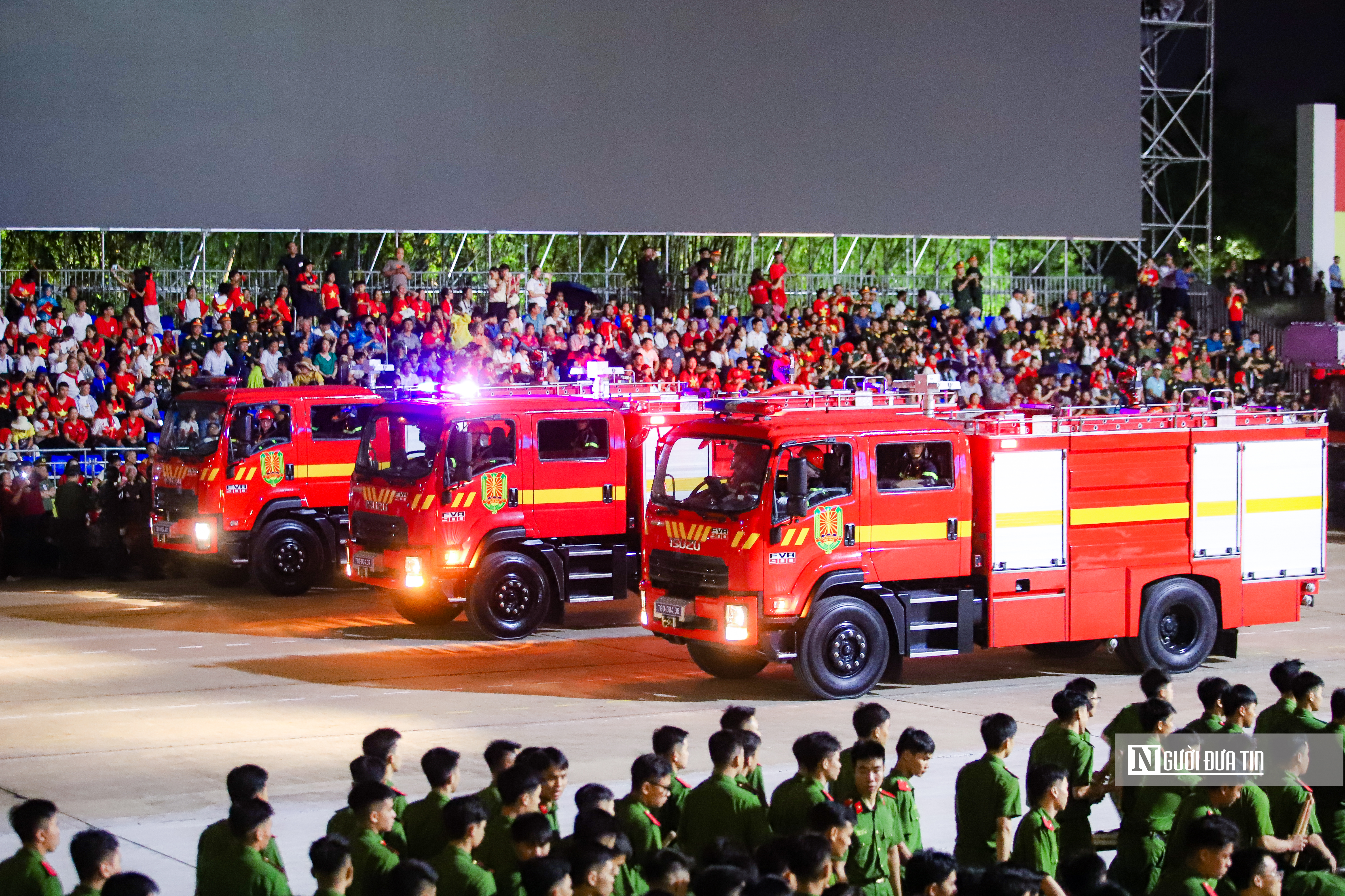 Dàn khí tài, khối xe đặc chủng xuất hiện tại tổng hợp luyện diễu binh, diễu hành A80 - Ảnh 11.