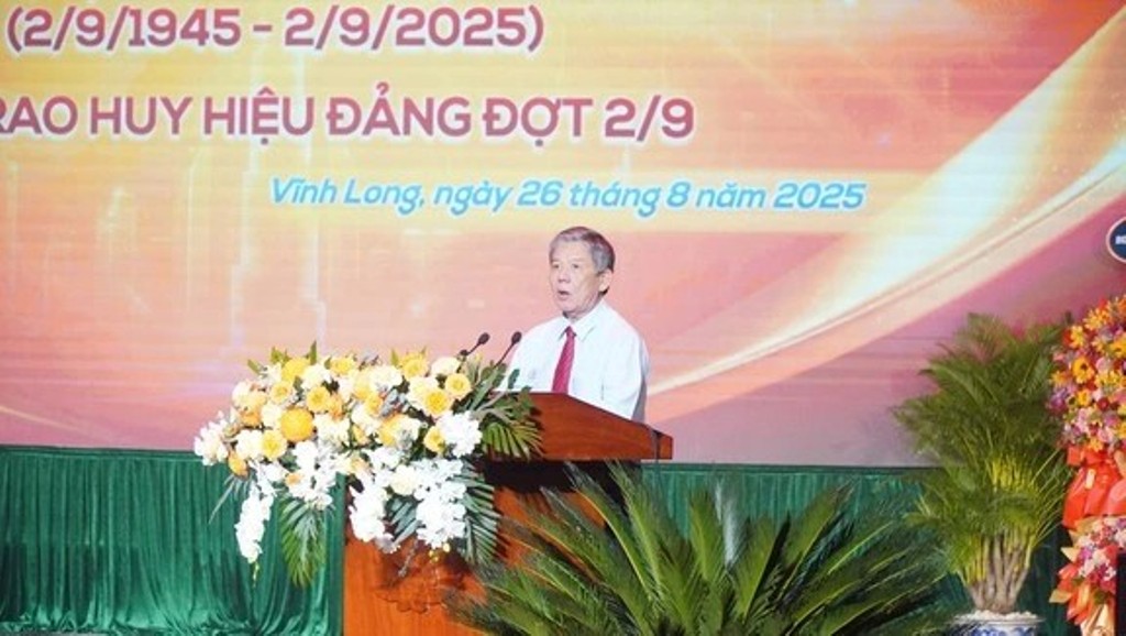 Vĩnh Long phát huy truyền thống, khơi dậy khát vọng vươn lên- Ảnh 1. Vĩnh Long phát huy truyền thống, khơi dậy khát vọng vươn lên- Ảnh 1.