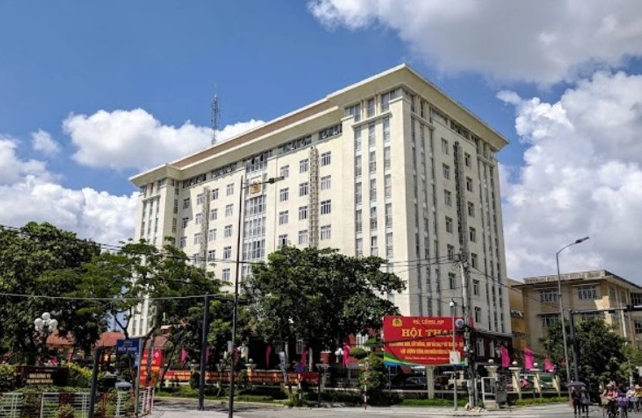 Huế lấy ý kiến người dân về phương án giá khu đất “vàng” của trụ sở cũ công an- Ảnh 1.