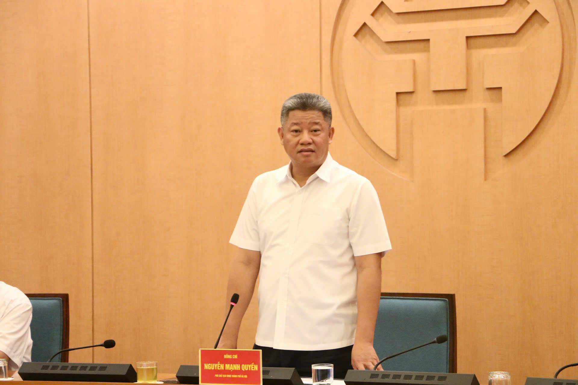 Để công tác hậu cần, cấp phát nhu yếu phẩm diễn ra trơn tru, phục vụ nhân dân chu đáo nhất- Ảnh 3. Để công tác hậu cần, cấp phát nhu yếu phẩm diễn ra trơn tru, phục vụ nhân dân chu đáo nhất- Ảnh 3.