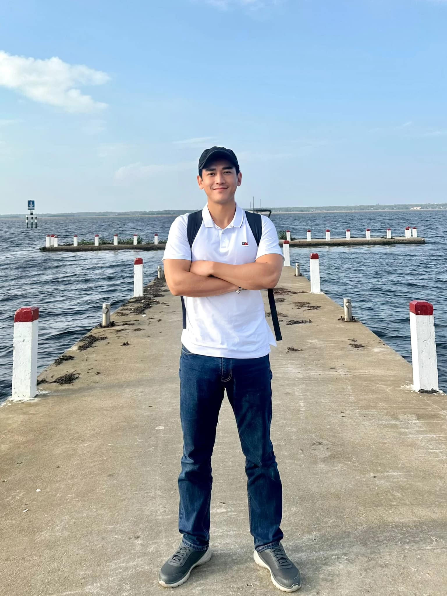 Nam thần đình đám showbiz vai Thiếu tá quân y trong "Mưa đỏ", U50 vẫn độc thân vì lý do đặc biệt- Ảnh 9. Nam thần đình đám showbiz vai Thiếu tá quân y trong "Mưa đỏ", U50 vẫn độc thân vì lý do đặc biệt- Ảnh 9.