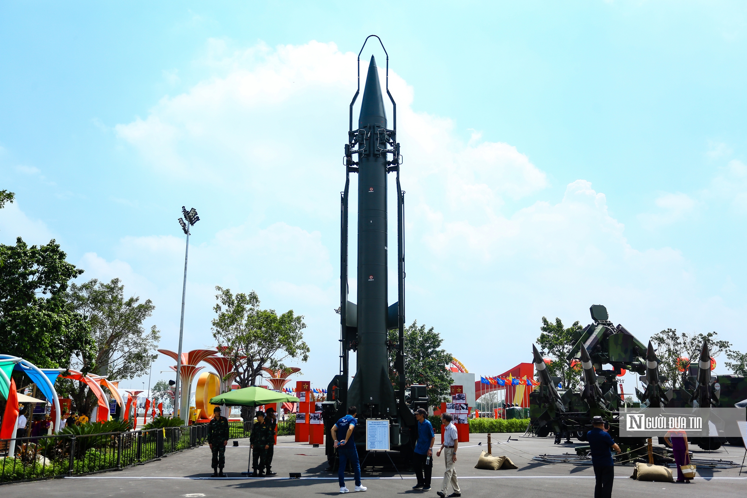 Ngắm dàn khí tài “khủng” tại Triển lãm thành tựu đất nước- Ảnh 2. Ngắm dàn khí tài “khủng” tại Triển lãm thành tựu đất nước- Ảnh 2.