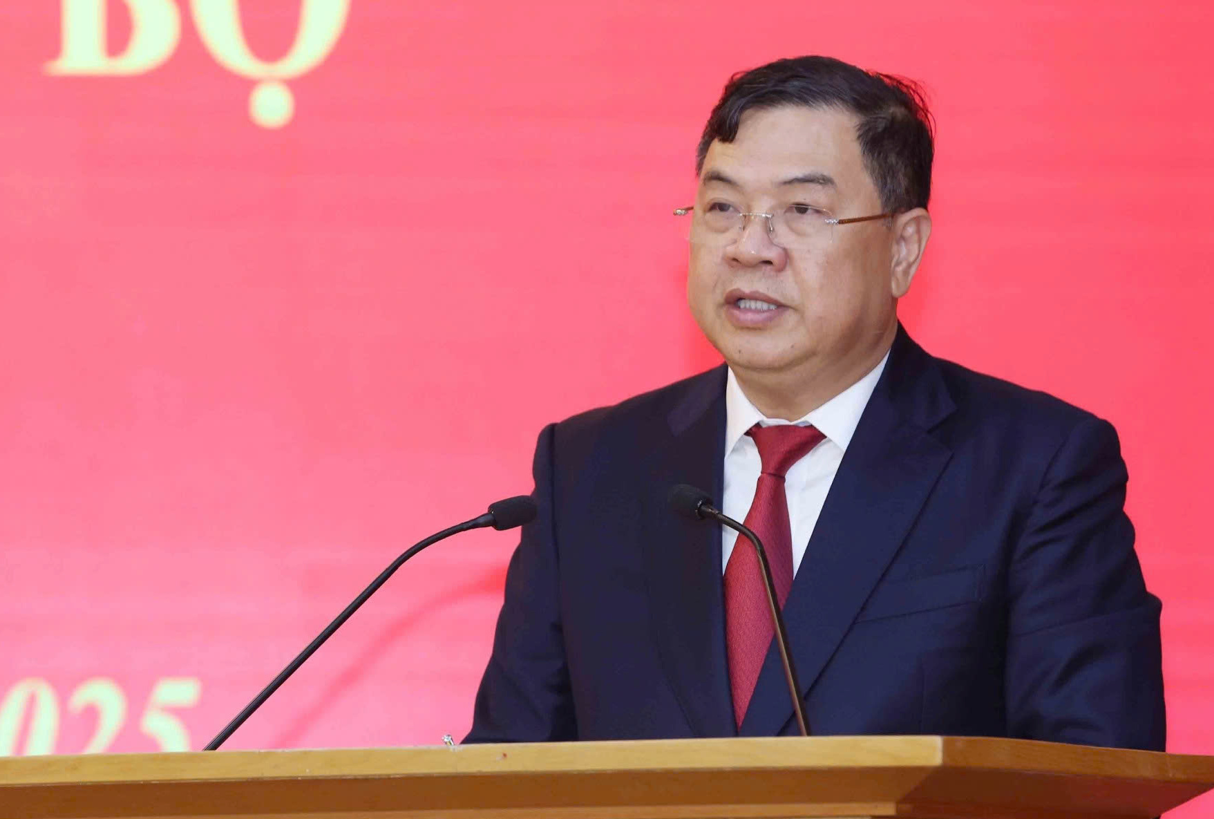 Ông Phạm Gia Túc được bổ nhiệm giữ chức Chánh Văn phòng Trung ương Đảng- Ảnh 1. Ông Phạm Gia Túc được bổ nhiệm giữ chức Chánh Văn phòng Trung ương Đảng- Ảnh 1.