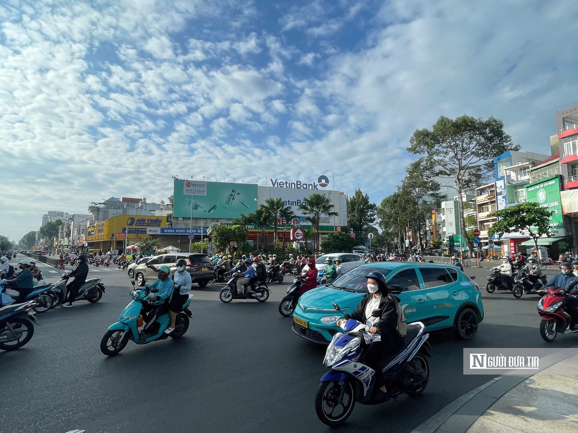 Cận cảnh 3 giao lộ được Tp.HCM lên phương án xây cầu vượt để giải quyết tình trạng kẹt xe- Ảnh 4. Cận cảnh 3 giao lộ được Tp.HCM lên phương án xây cầu vượt để giải quyết tình trạng kẹt xe- Ảnh 4.