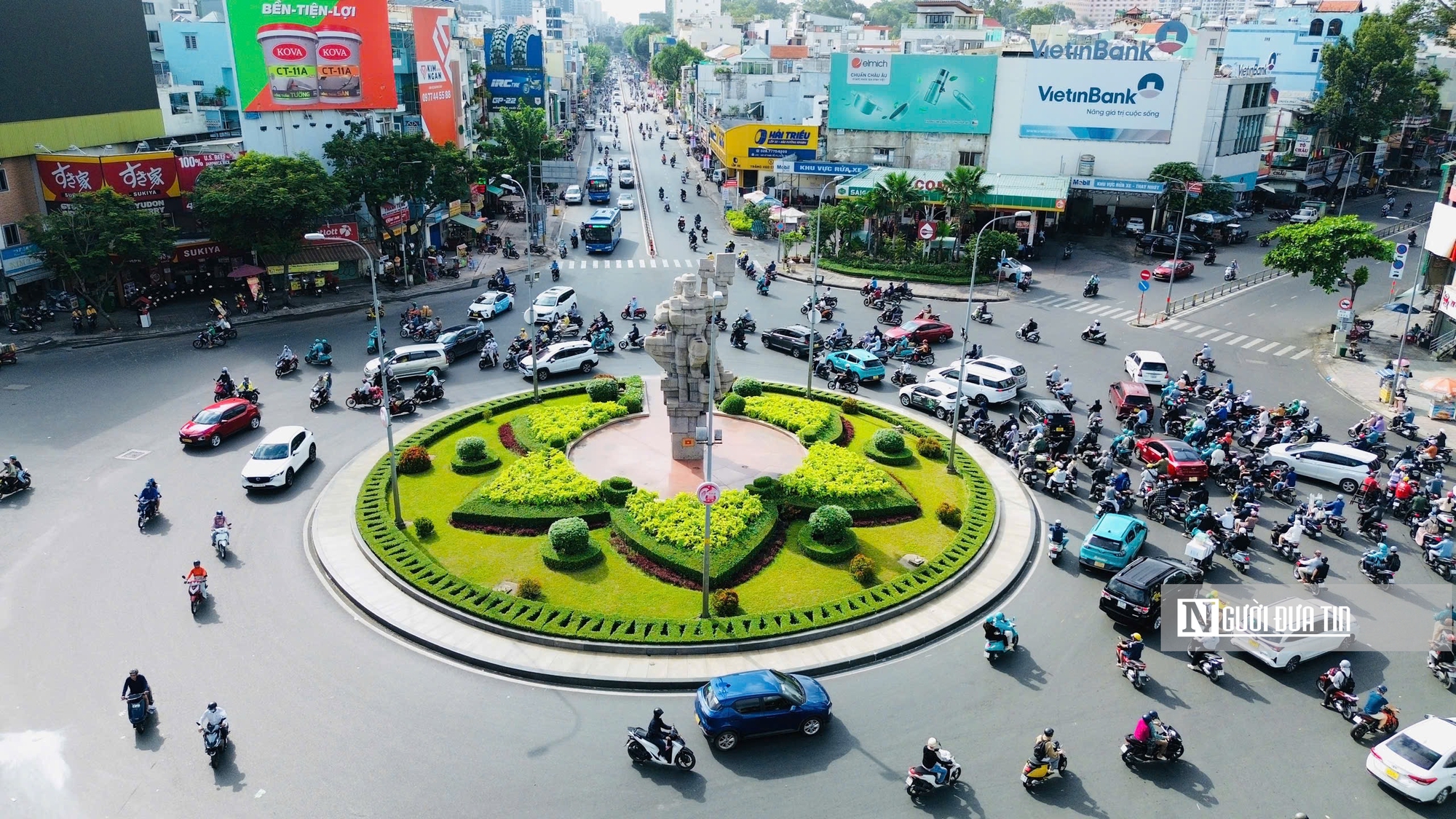 Cận cảnh 3 giao lộ được Tp.HCM lên phương án xây cầu vượt để giải quyết tình trạng kẹt xe- Ảnh 13. Cận cảnh 3 giao lộ được Tp.HCM lên phương án xây cầu vượt để giải quyết tình trạng kẹt xe- Ảnh 13.