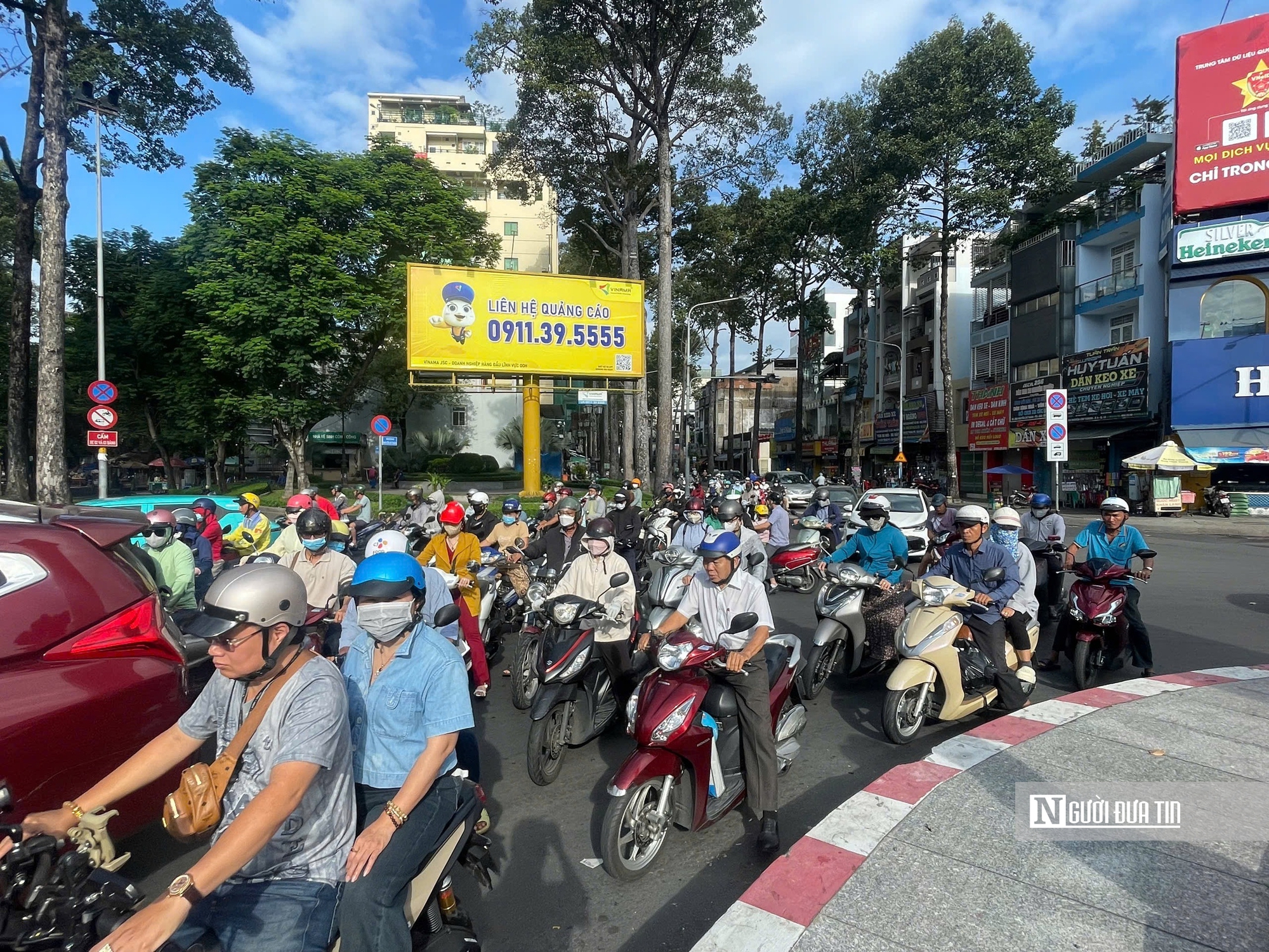 Cận cảnh 3 giao lộ được Tp.HCM lên phương án xây cầu vượt để giải quyết tình trạng kẹt xe- Ảnh 21. Cận cảnh 3 giao lộ được Tp.HCM lên phương án xây cầu vượt để giải quyết tình trạng kẹt xe- Ảnh 21.