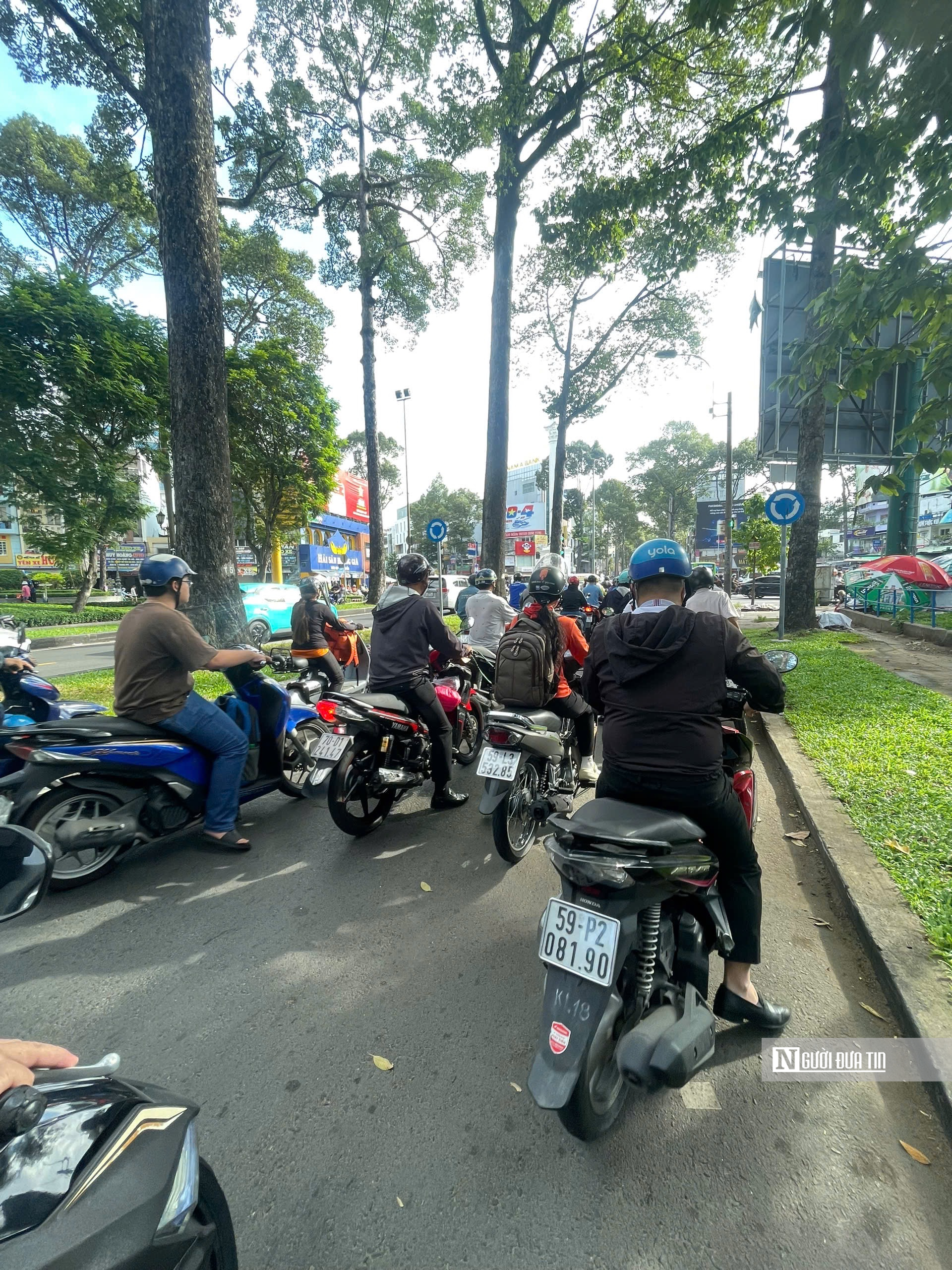 Cận cảnh 3 giao lộ được Tp.HCM lên phương án xây cầu vượt để giải quyết tình trạng kẹt xe- Ảnh 22. Cận cảnh 3 giao lộ được Tp.HCM lên phương án xây cầu vượt để giải quyết tình trạng kẹt xe- Ảnh 22.
