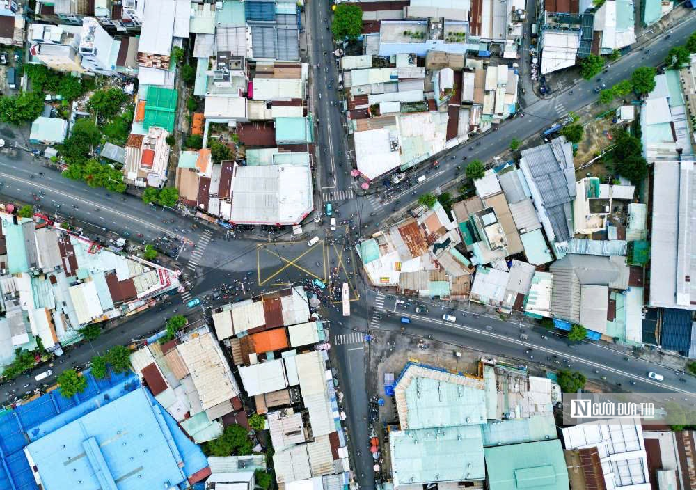 Cận cảnh 3 giao lộ được Tp.HCM lên phương án xây cầu vượt để giải quyết tình trạng kẹt xe- Ảnh 23. Cận cảnh 3 giao lộ được Tp.HCM lên phương án xây cầu vượt để giải quyết tình trạng kẹt xe- Ảnh 23.