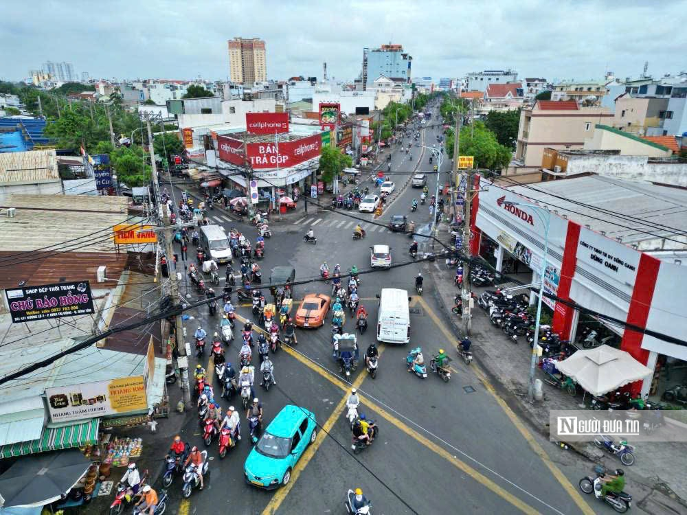 Cận cảnh 3 giao lộ được Tp.HCM lên phương án xây cầu vượt để giải quyết tình trạng kẹt xe- Ảnh 29. Cận cảnh 3 giao lộ được Tp.HCM lên phương án xây cầu vượt để giải quyết tình trạng kẹt xe- Ảnh 29.