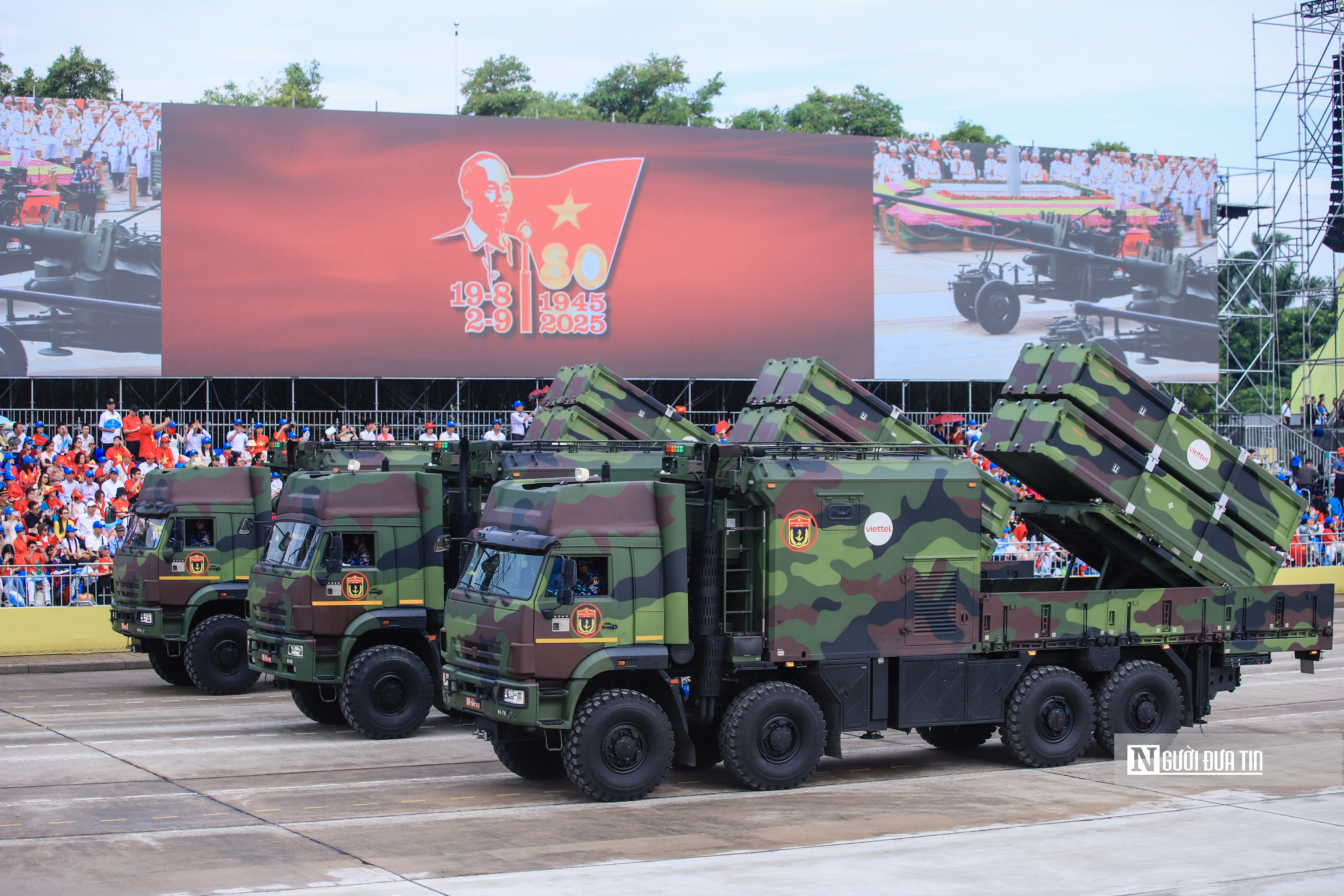 Video: Cận cảnh tổ hợp tên lửa đạn đạo Scud-B và dàn khí tài "khủng" tại tổng duyệt A80- Ảnh 13. Video: Cận cảnh tổ hợp tên lửa đạn đạo Scud-B và dàn khí tài "khủng" tại tổng duyệt A80- Ảnh 13.