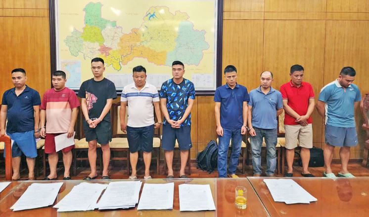 Triệt phá đường dây đánh bạc trên không gian mạng quy mô hơn 400 tỷ đồng - Ảnh 1.