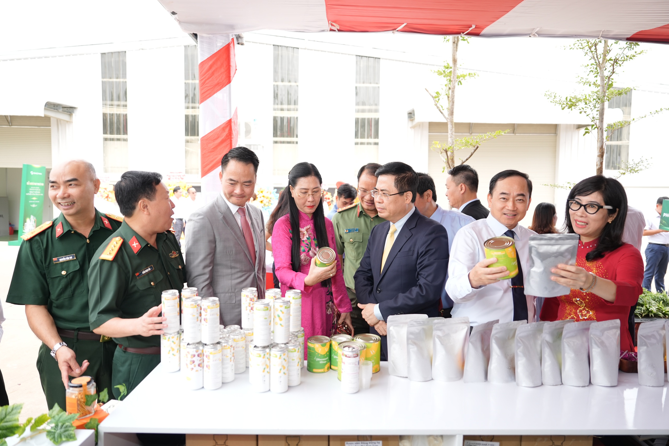 Quảng Ngãi: Khánh thành nhà máy chế biến dược liệu 500 tỷ đồng- Ảnh 5. Quảng Ngãi: Khánh thành nhà máy chế biến dược liệu 500 tỷ đồng- Ảnh 5.