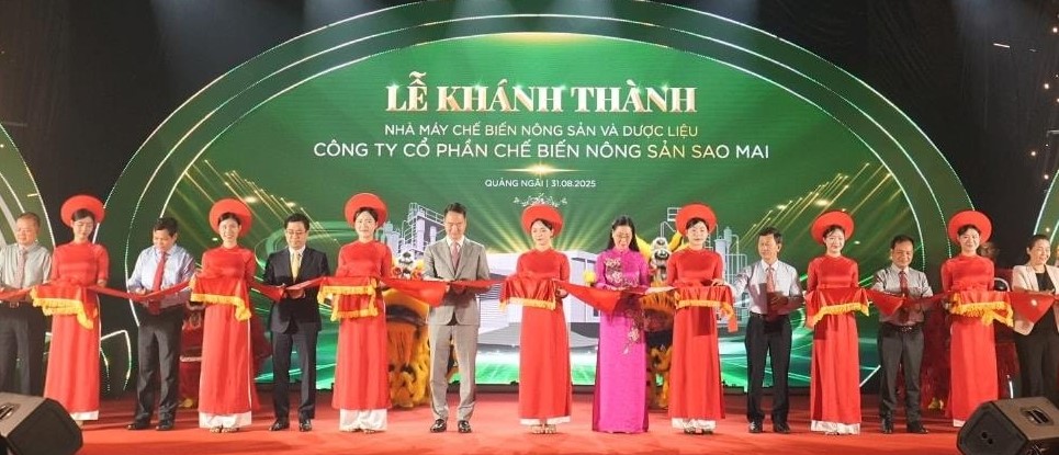 Quảng Ngãi: Khánh thành nhà máy chế biến dược liệu 500 tỷ đồng- Ảnh 3. Quảng Ngãi: Khánh thành nhà máy chế biến dược liệu 500 tỷ đồng- Ảnh 3.