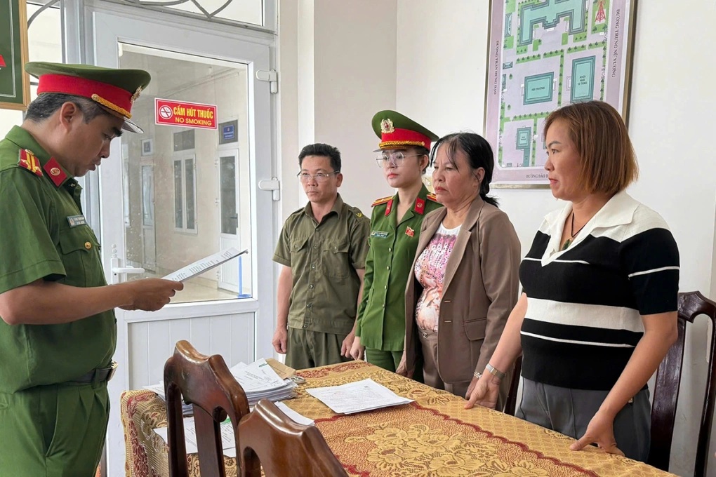 Bịa câu chuyện giả 'nải chuối bằng vàng' để lừa tiền - Ảnh 1.