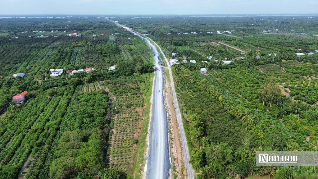 Tạm ngừng lưu thông qua cầu Đại Ngãi 2 để hoàn thiện thủ tục thông xe kỹ thuật- Ảnh 5. Tạm ngừng lưu thông qua cầu Đại Ngãi 2 để hoàn thiện thủ tục thông xe kỹ thuật- Ảnh 5.