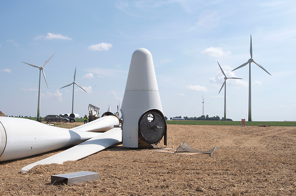 Chi phí tháo dỡ turbine điện gió đắt hơn người ta tưởng - Ảnh 1.