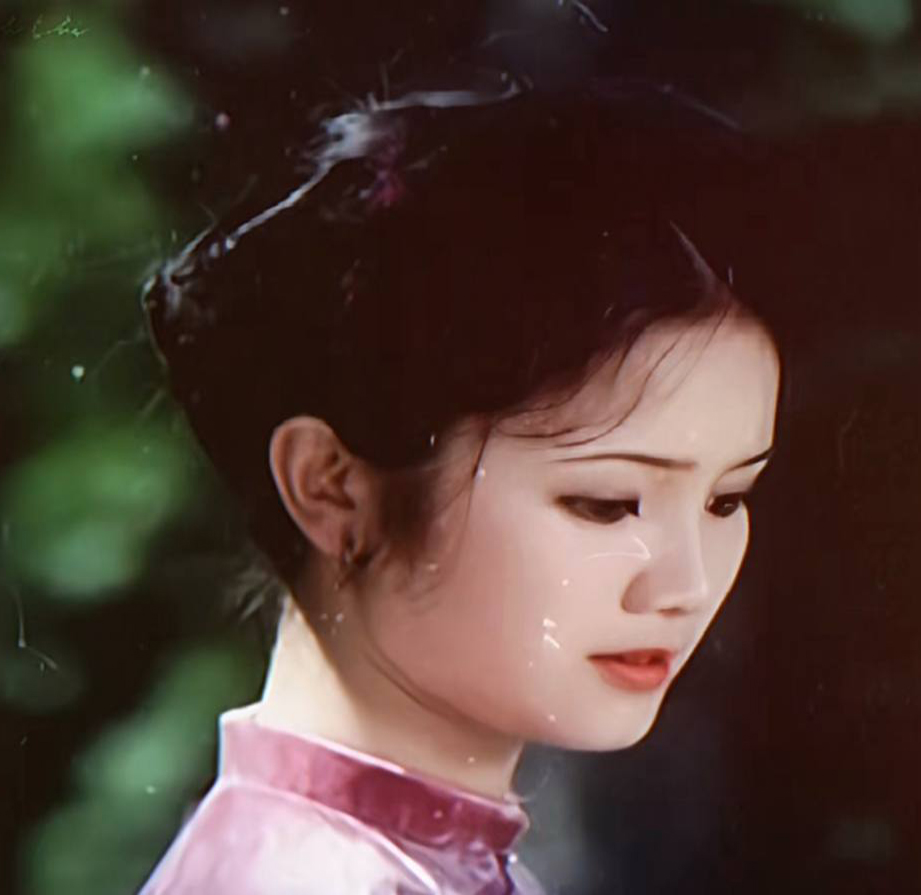 NSND Thu Hà: Mỹ nhân cổ trang đẹp nhất Việt Nam - Ảnh 2.